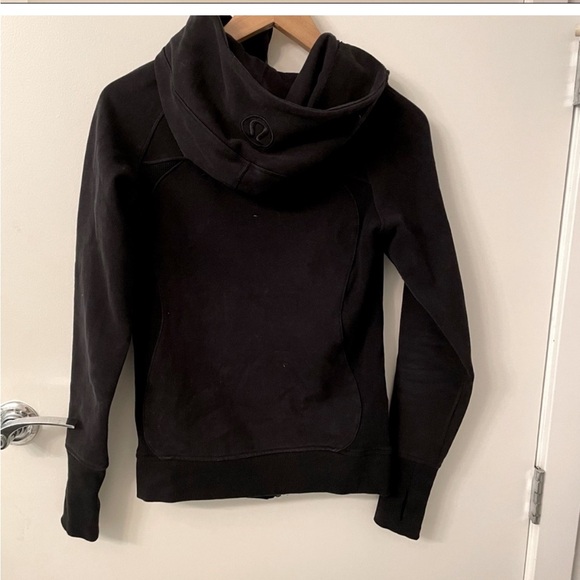 Lululemon Full Zip Hoodie| Black - Picture 8 of 16